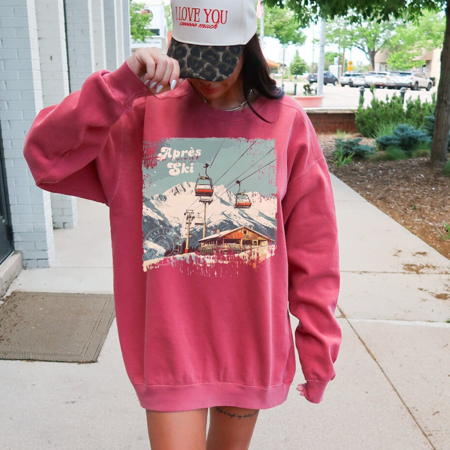 Retro Apres Ski Comfort Colors® Sweatshirt