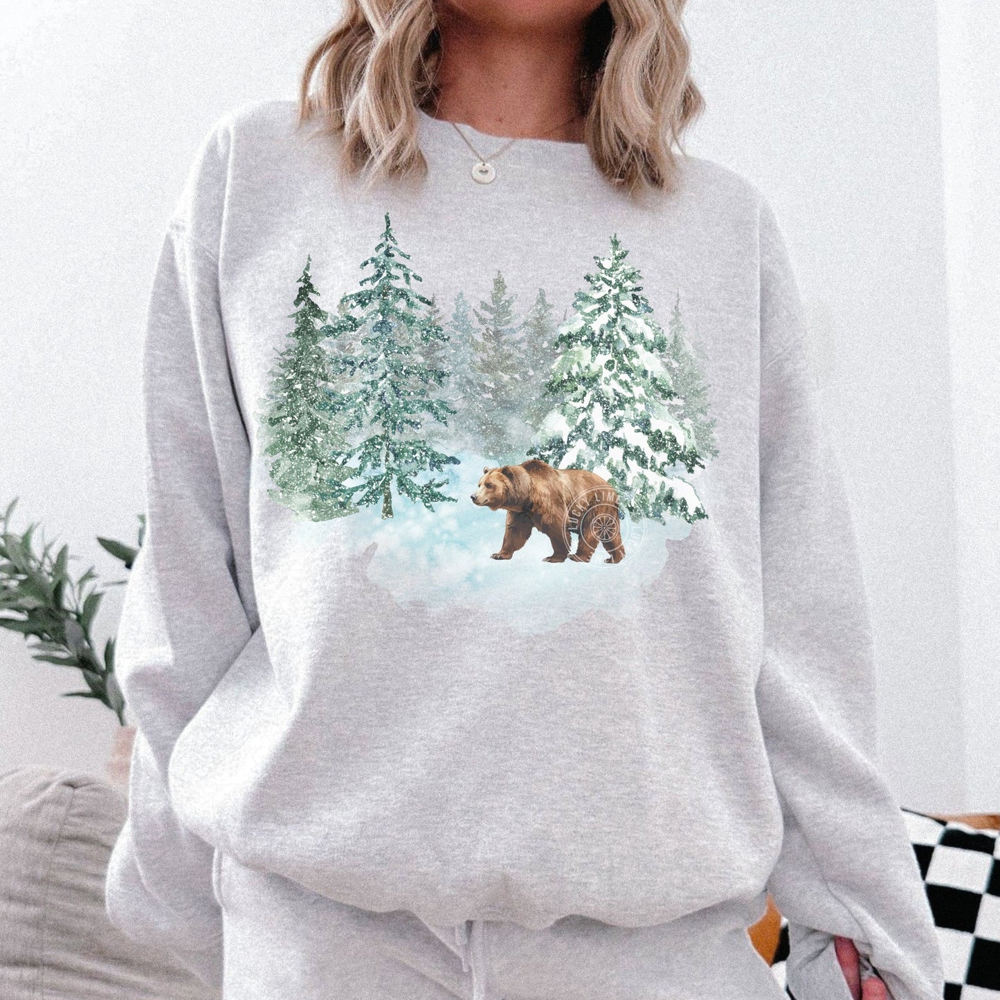 Retro Grizzly Bear Winter Sweatshirt